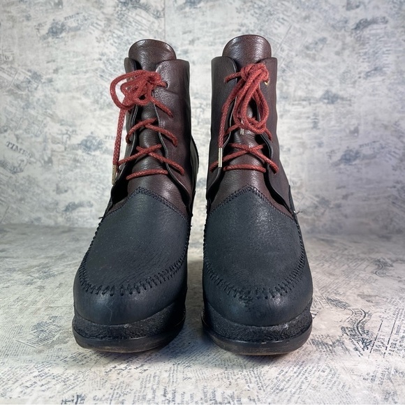 rag & bone Odval Two-Tone Desert Wedge Boots - Picture 3 of 11